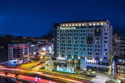 www.nagoyahillhotel.com