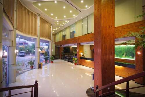 www.angkasagardenhotel.com