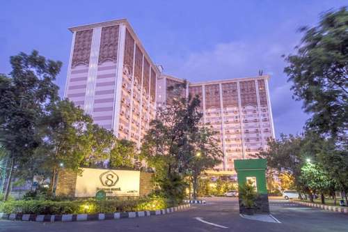 www.syariahhotelsolo.co.id