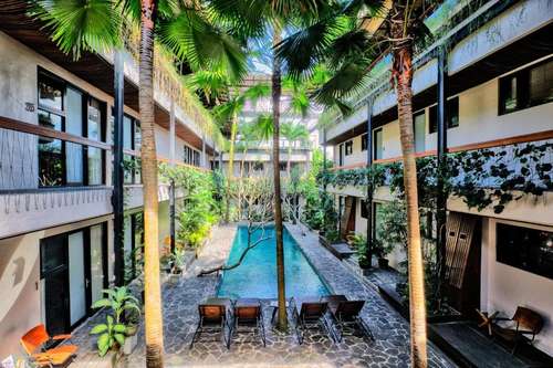 www.destinationoutpost.co
