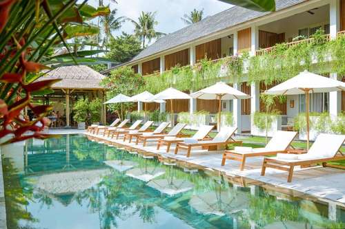 www.theopenhousebali.com