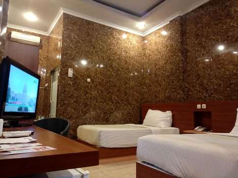 www.hotelnewmerdeka.blogspot.com
