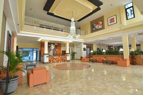 www.hotelsofiajuanda.com