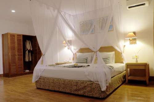 www.seminyakparadisohotel.com