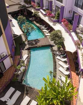 www.kutacentralparkhotel.com