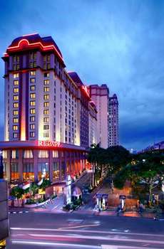 www.redtophotel.com