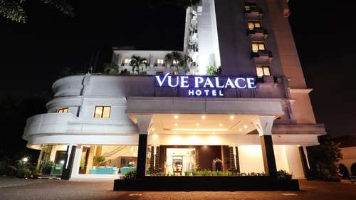 www.vuepalacehotel.com