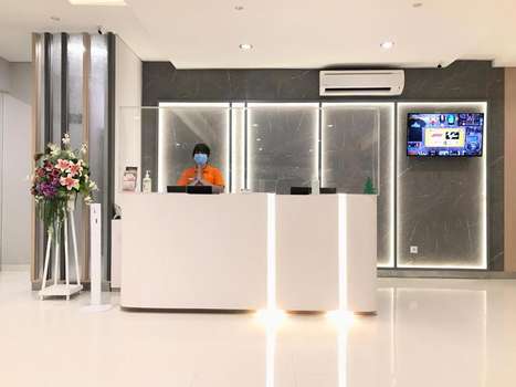 www.frontonebudgetgresik.com