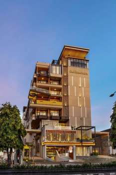 www.themanoharahotelyogyakarta.com