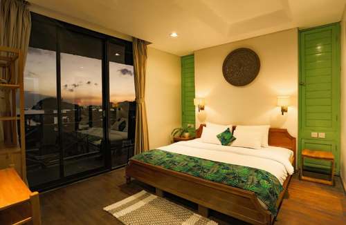 www.ecotreeotel.com