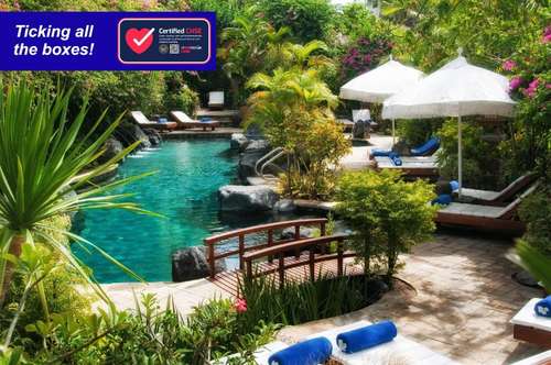 www.poppiesbali.com