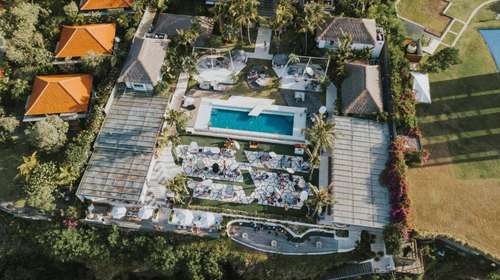 www.ulucliffhouse.com