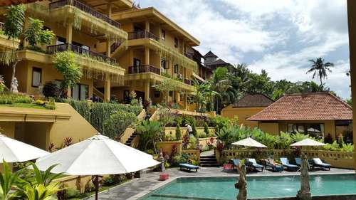 www.sriaksataubudresort.com