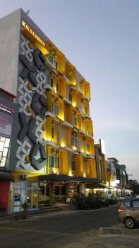 www.kalibanhotel.com