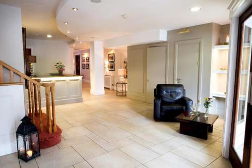 www.gatewayswinford.com