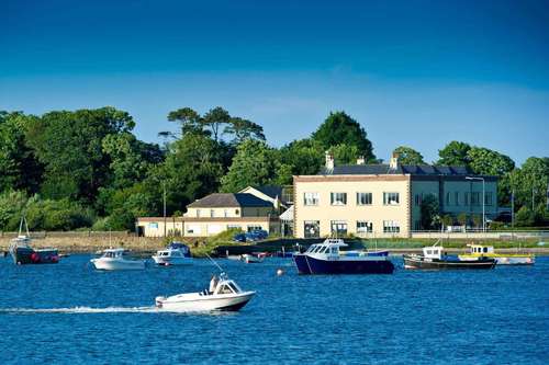 www.riverbankhousehotel.com