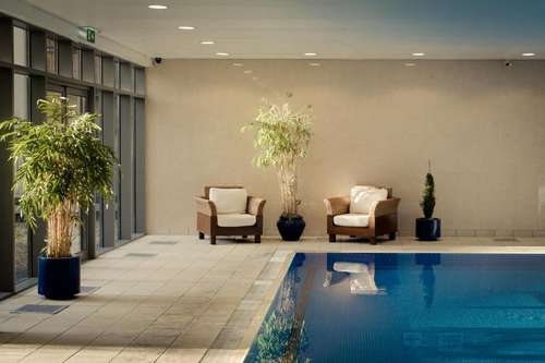 www.rochestownlodge.com