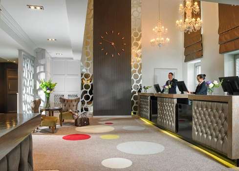 www.castlecourthotel.ie