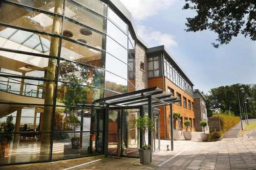 www.kinsalehotelandspa.ie