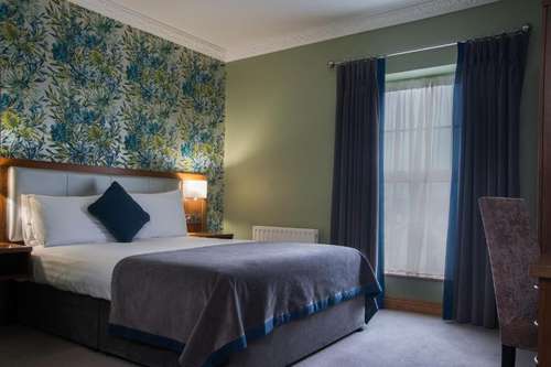 www.holyroodhotel.com