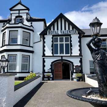 www.royalvalentia.ie