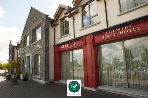 www.kettleshotel.ie