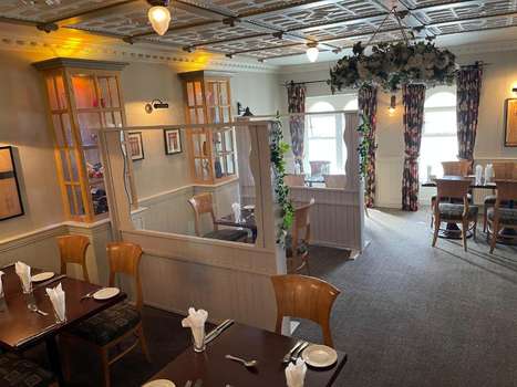 www.grandhotelmoate.com
