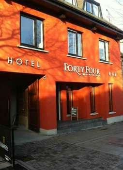 www.thefortyfour.ie