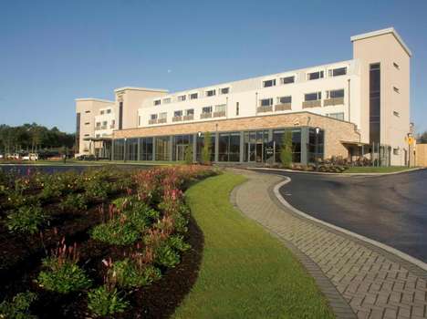 www.clonmelparkhotel.com
