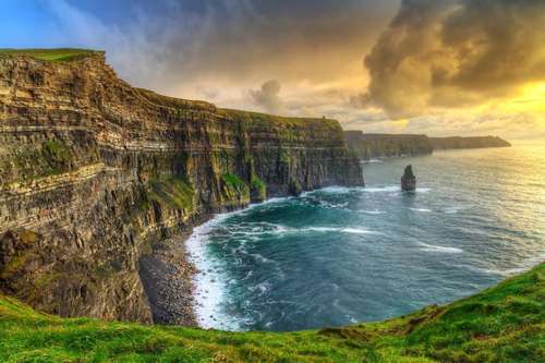 www.cliffsofmoherhotel.com