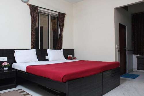 www.hotel-nest.com