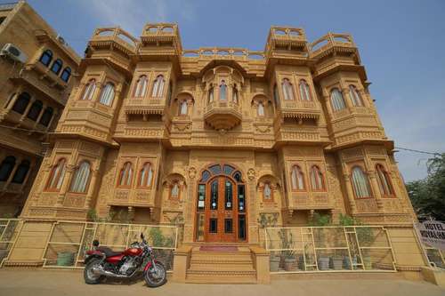 www.royaljaisalmer.com