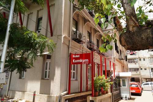 www.hotelkumkum.com
