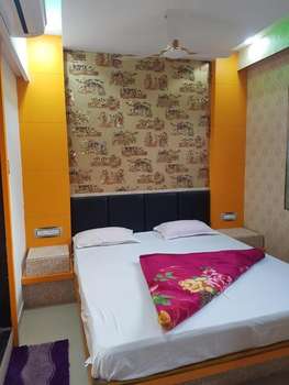 www.hotellaabh.com