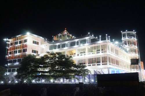 www.mahamayapalace.com