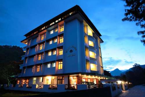 www.westwoodmunnar.com