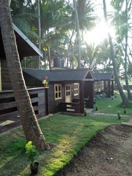 www.thecoolhuts.com