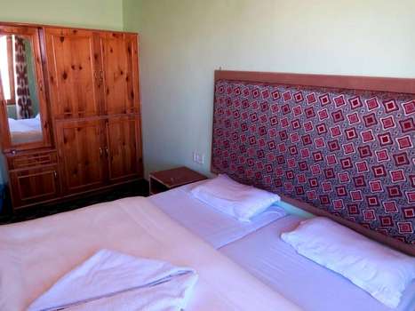 www.tsomoririhotellakeview.com