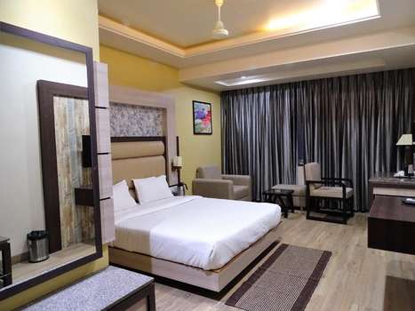 www.hotelcontinentalblue.in