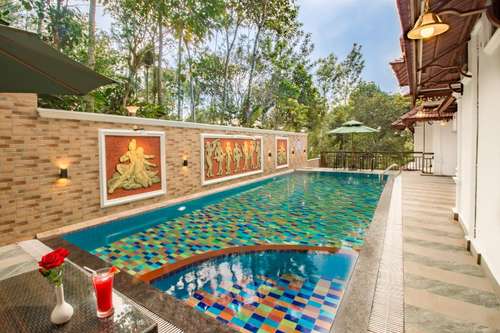 www.crownvalleyresorts.com