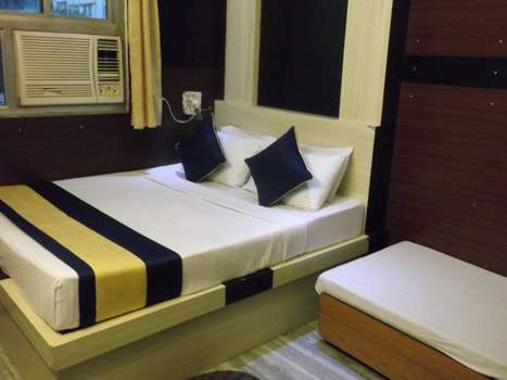 www.hotelabhineetpalace.com