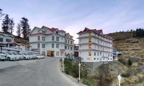 www.hoteltwintowers.com