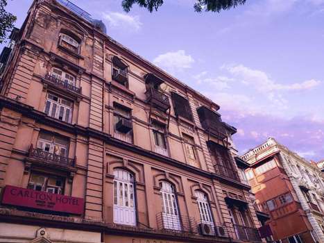 www.carltonhotelmumbai.com