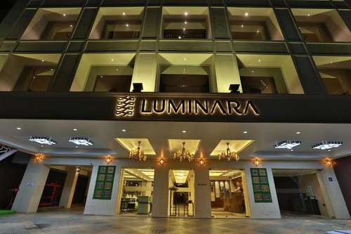 www.hotelluminara.com