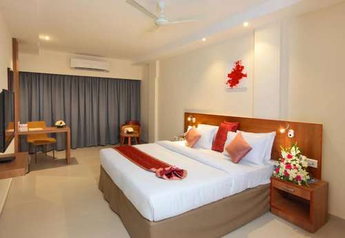 www.hotelarchana.in