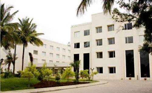 www.evomahotels.com