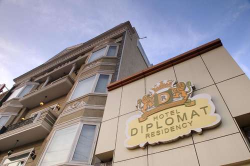 www.diplomatresidency.com