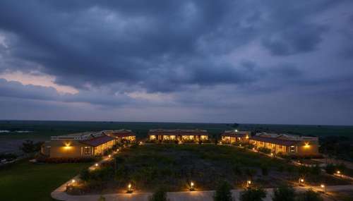 www.blackbucksafarilodge.com