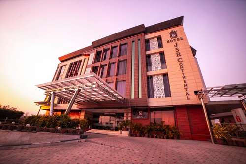 www.hoteljsrcontinental.com