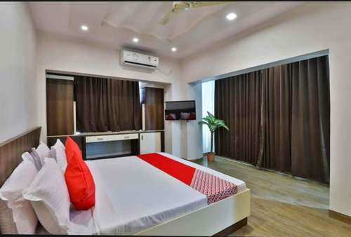 www.hotelcentrepointmundra.com